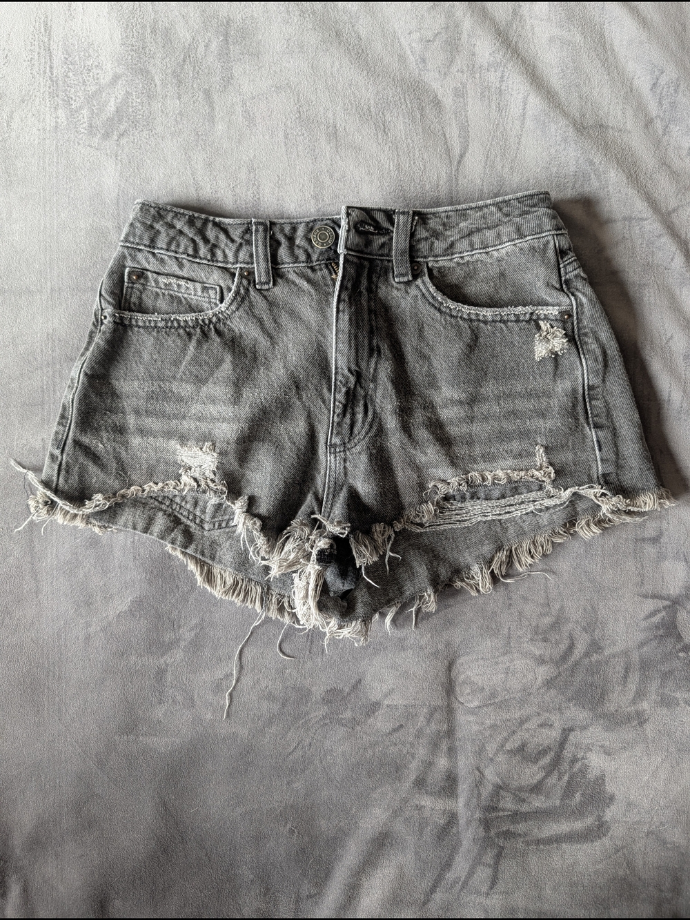 Garage Women’s Gray Distressed Denim Cutoff Shorts